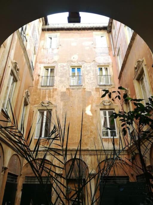In A 1400s Building In Via Dei Coronari Piazza Navona Holiday home